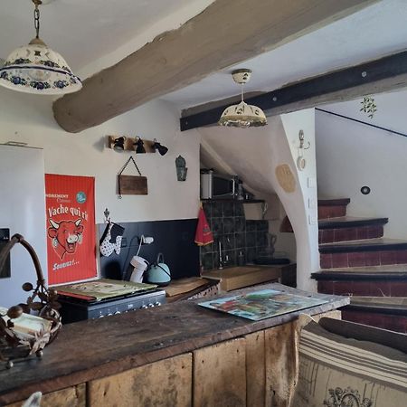Maison Ancienne Romantique Avec Terrasse Panoramique Везон ла Ромен Екстериор снимка